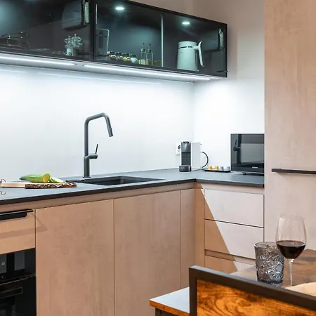 דירה Charmante Mit Balkon Nahe Thunersee - Bitcoin Accepted תון