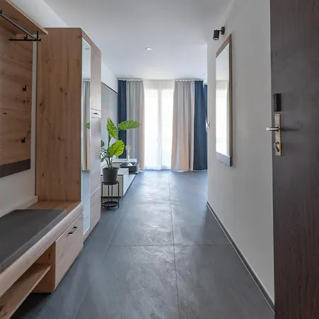 Charmante Mit Balkon Nahe Thunersee - Bitcoin Accepted Apartment