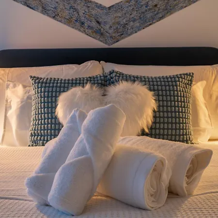 Charmante Mit Balkon Nahe Thunersee - Bitcoin Accepted דירה תון